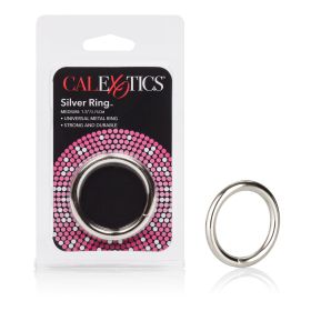 Silver Ring (Option: Medium)